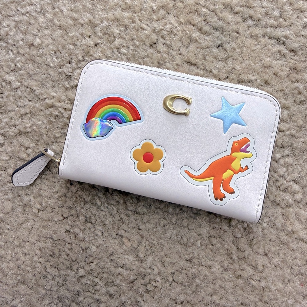 Coach sticker essential zip wallet